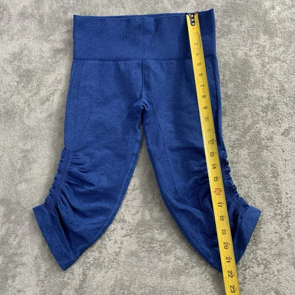 Lululemon Leggings Womens 6 Blue In The Flow Crop II Seamless Athleisure Workout